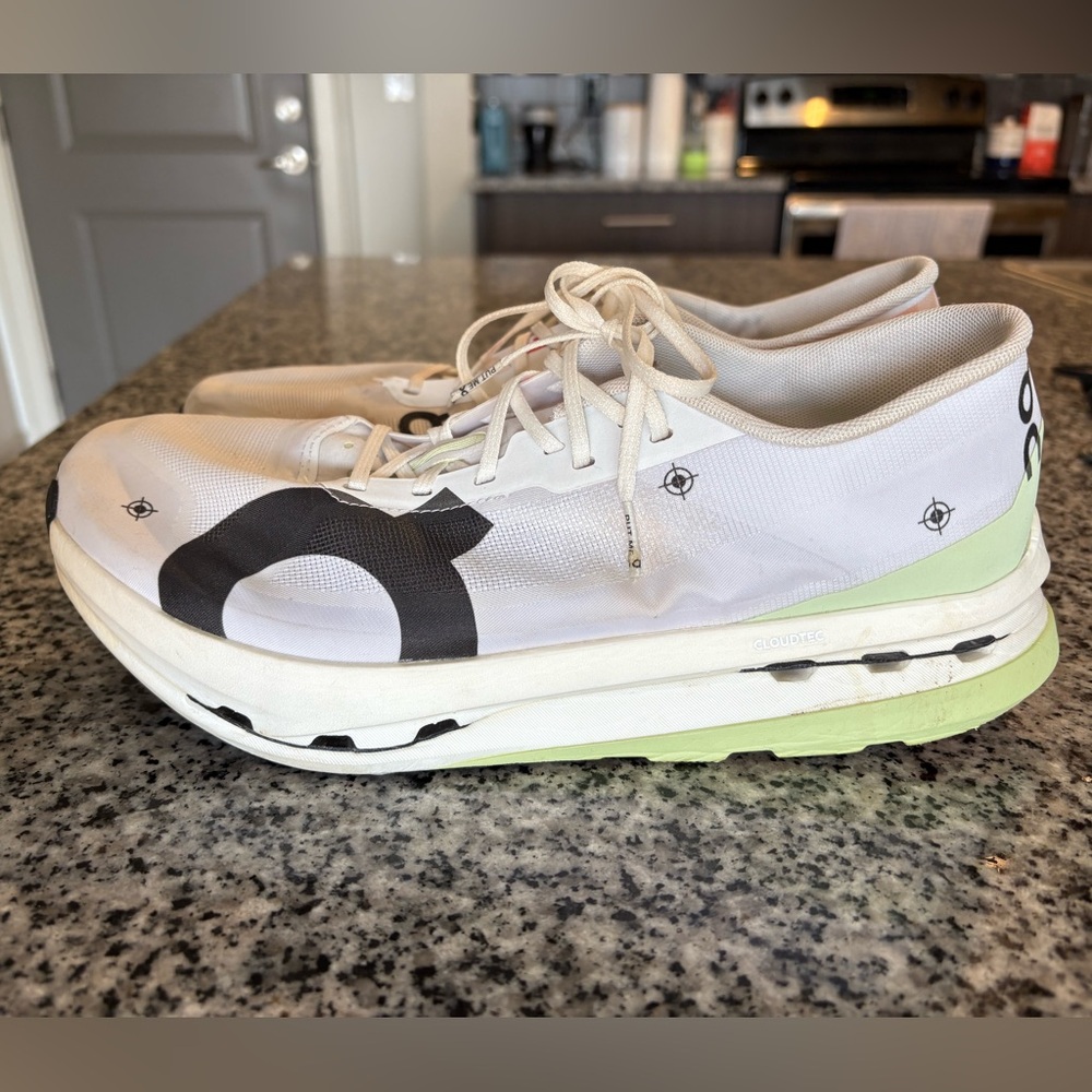 On Running Men’s Cloudboom Echo 3 Athlete Prototype